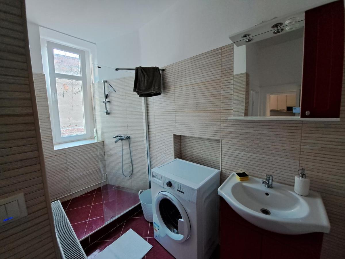 Cozy Apartment In The Heart Of Sibiu Eksteriør billede