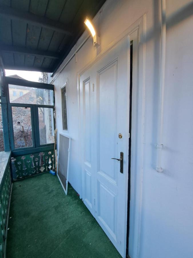 Cozy Apartment In The Heart Of Sibiu Eksteriør billede